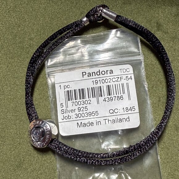 Brand NEW Limited-EditiPandora Silk Cord Bracelet with Girlfriend Heart CZ Charm - Picture 15 of 15